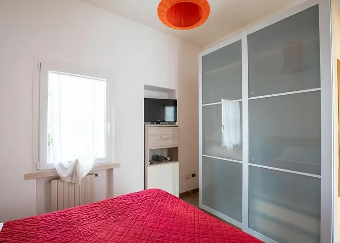 Bilocale Con Giardino A 200mt Dal Mare - Homeunity Apartamento Rímini